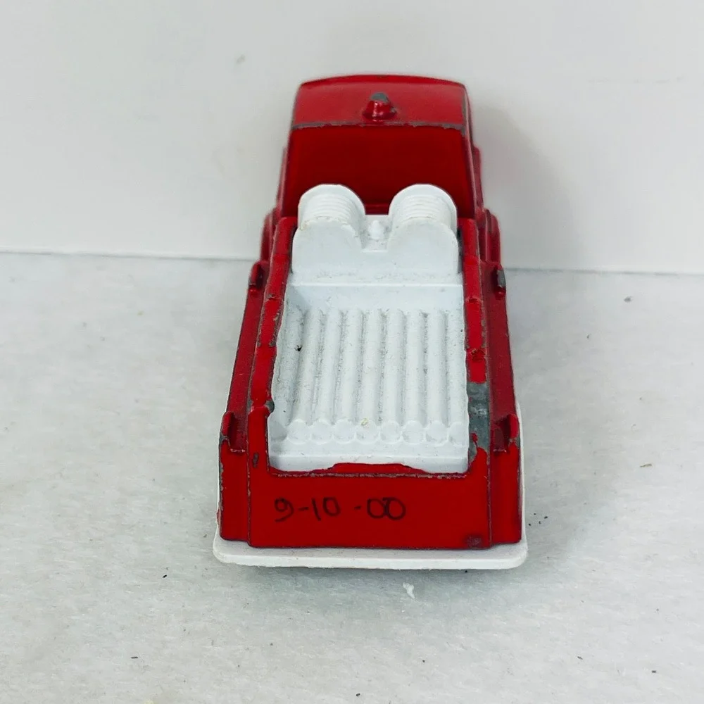 Vintage Tootsietoy Diecast Fire Truck Red White Pumper Emergency Vehicle Toy
